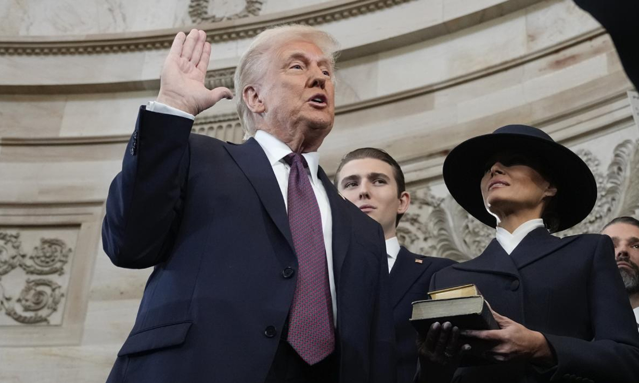 Do you not want see me. Do you not want see me. Бо бернем цитаты. Картман мем. Do you not want see me.