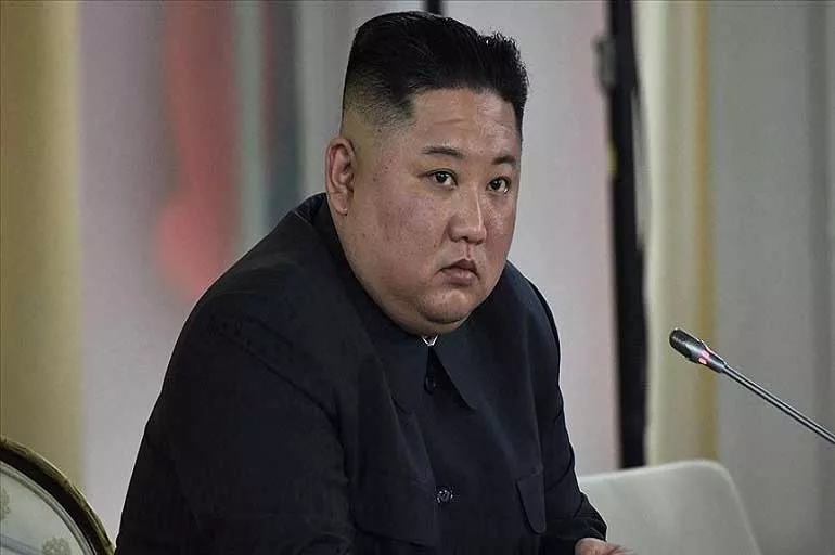 Kim Jong-un'dan şoke eden karar! 500 kişinin önünde kurşuna dizdirdi