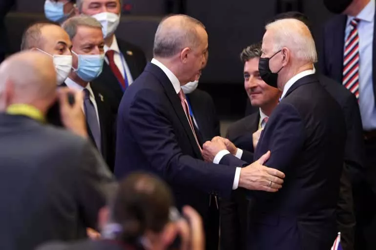 Cumhurbaşkanı Erdoğan, NATO Zirvesi ana oturumuna katıldı
