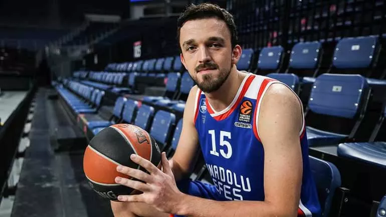 Türk basketbolcu Barcelona ile 2 yıllığına anlaştı