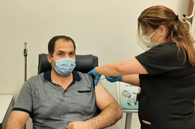Yerli aşı TURKOVAC'ın hiçbir yan etkisi yok