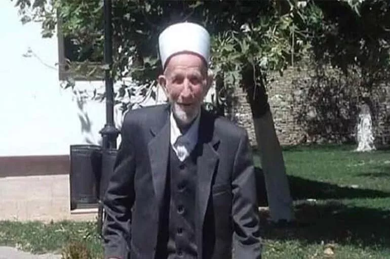 Yüzlerce hafız yetiştiren Molla Mahmut Efendi Aslani vefat etti