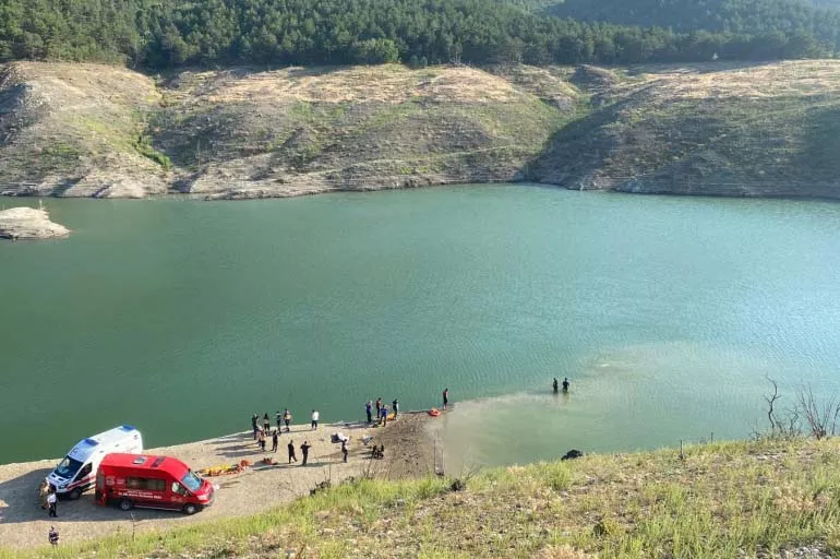 Amasya'da Derinöz Baraj Göleti 5 kişilik aileyi yuttu