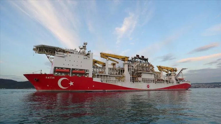 Akdeniz'de petrol arama ruhsatı başvuruları yapıldı
