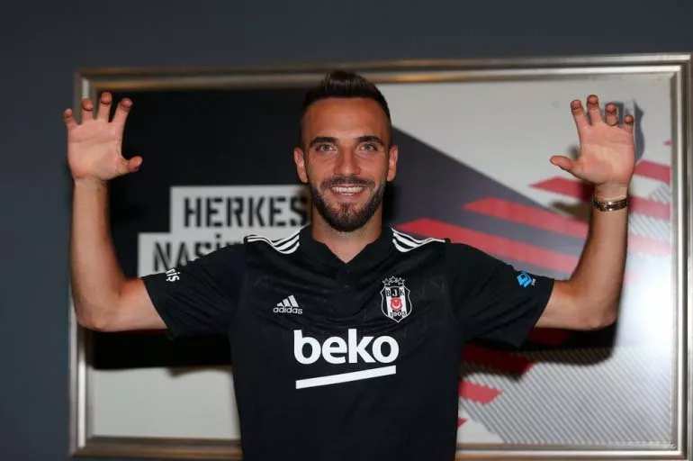 Beşiktaş, Kenan Karaman transferini açıkladı