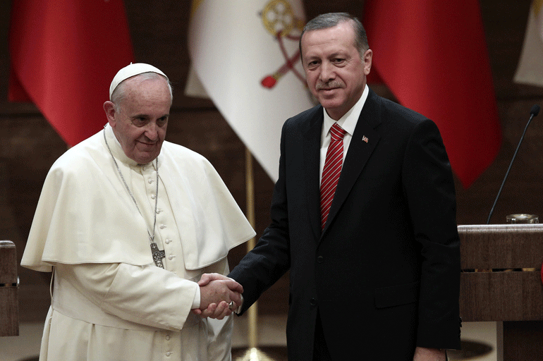 Cumhurbaşkanı Erdoğan'dan Papa'ya geçmiş olsun mesajı