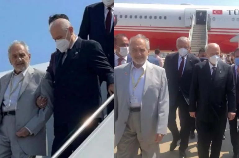 Devlet Bahçeli ve Oğuzhan Asiltürk uçaktan kol kola indi