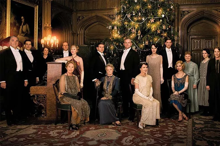 Downton Abbey 2'nun gösterim tarihi ertelendi