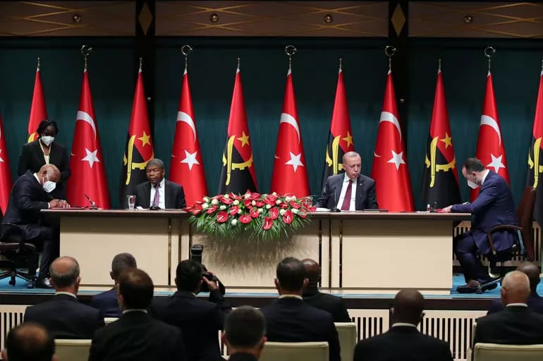 Erdoğan, Laurenço ile ortak basın toplantısı düzenledi