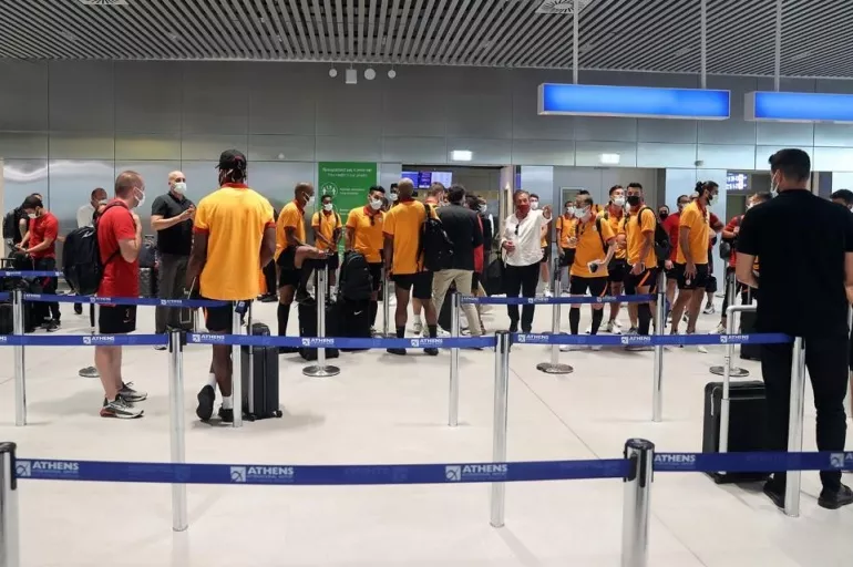 Galatasaray'a Atina'da küstah tavır! Takım geri dönüyor