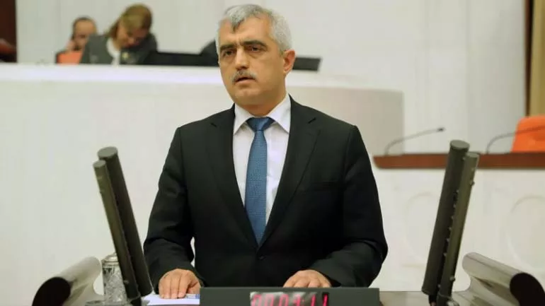 HDP'li Gergerlioğlu 4 ay sonra Meclis'e geri döndü