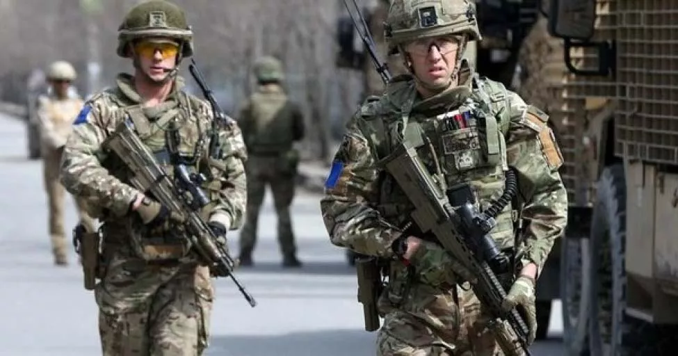 Johnson: İngiliz askeri birlikleri Afganistan'dan çekiliyor