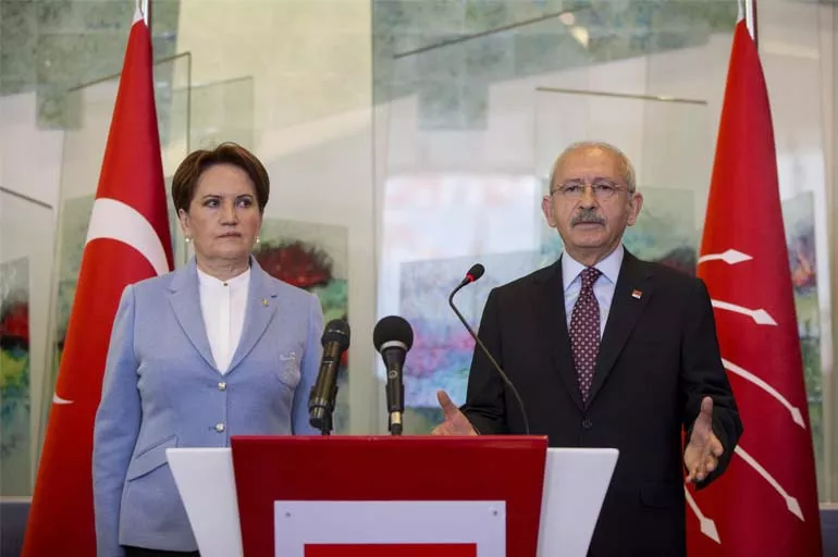 Meral Akşener: Cumhurbaşkanlığı adaylığı Kemal Kılıçdaroğlu'nun hakkıdır