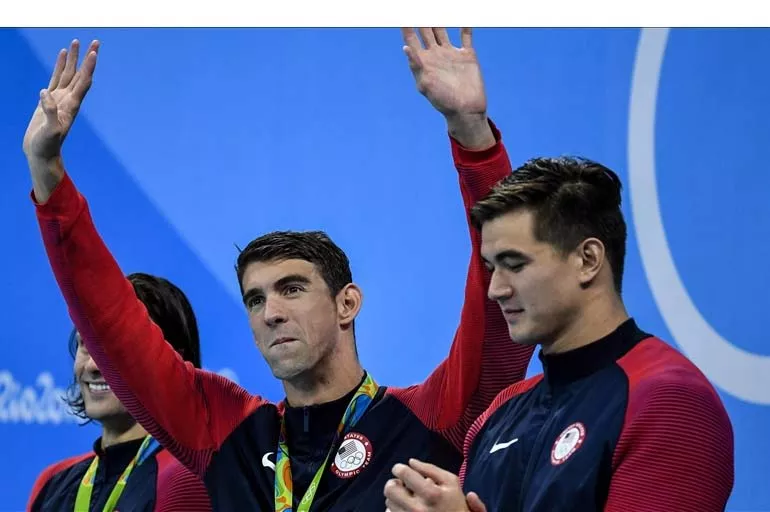 Michael Phelps olimpiyatlara damga vuruyor