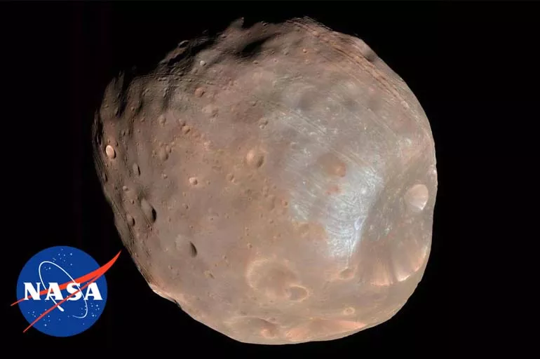 Mars'ın uydusu 'Phobos'un fotoğrafı paylaşıldı