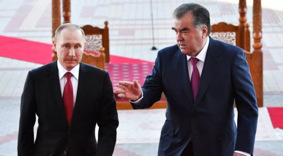 Putin, Tacikistan Cumhurbaşkanı Rahman ile Afganistan'ı görüştü