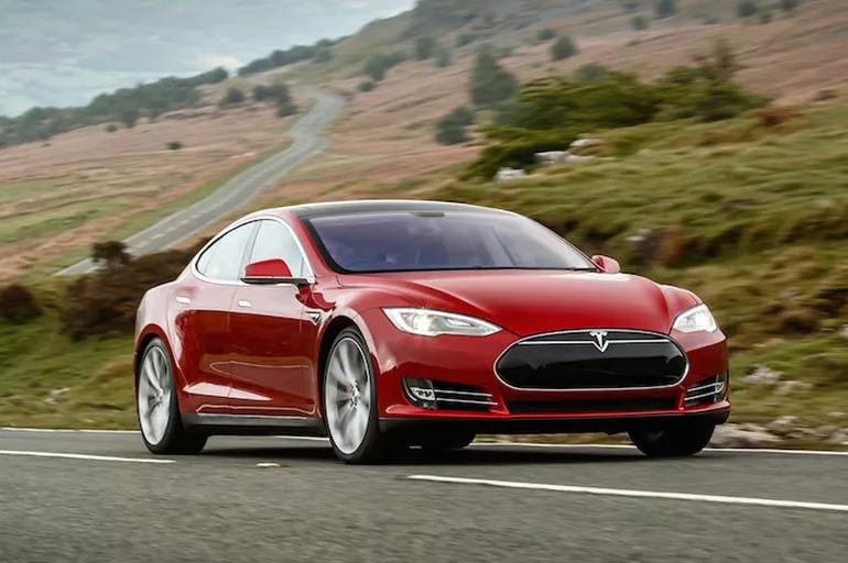 Tesla'dan milyar dolarlık rekor