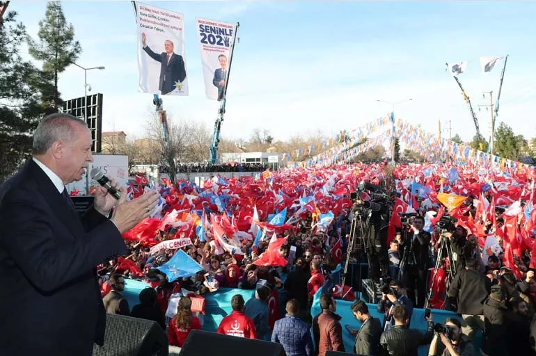 Türkiye, Erdoğan'ın Diyarbakır'da vereceği müjdeye kilitlendi