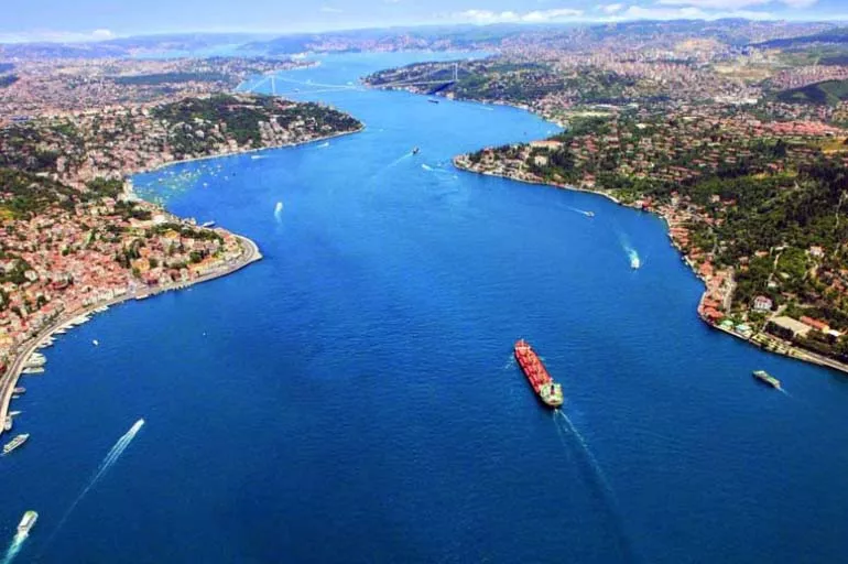 2020 yılında 45 bin gemi İstanbul Boğazı'nı kullandı