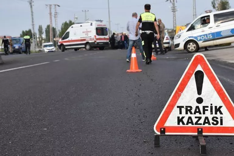 Ankara'da zincirleme trafik kazası: 22 kişi yaralandı