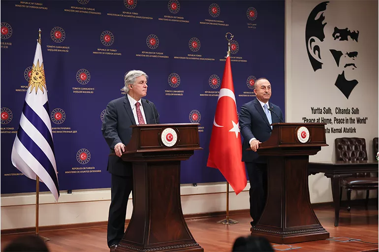 Bakan Çavuşoğlu, Uruguay Dışişleri Bakanı ile basın açıklaması yaptı