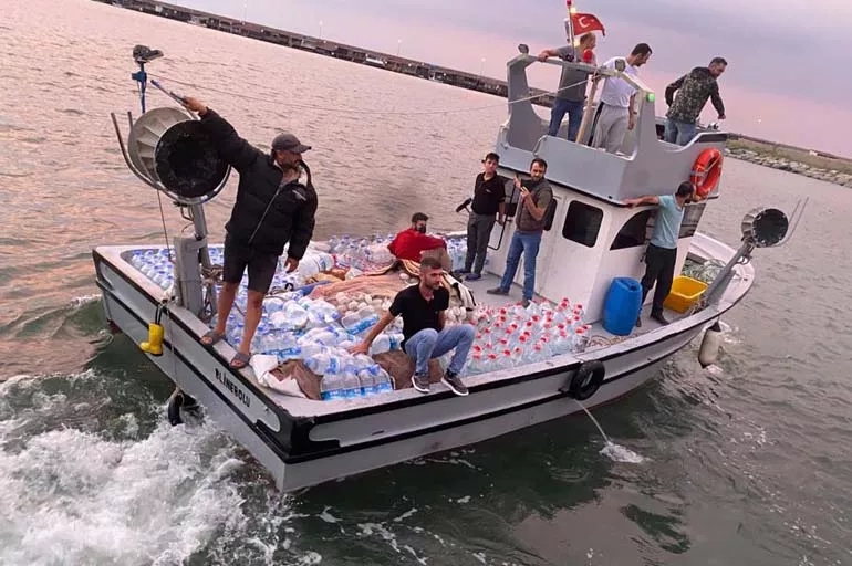 Batı Karadeniz'deki sel bölgesinde acil ihtiyaçlar için ulaştırma seferberliği