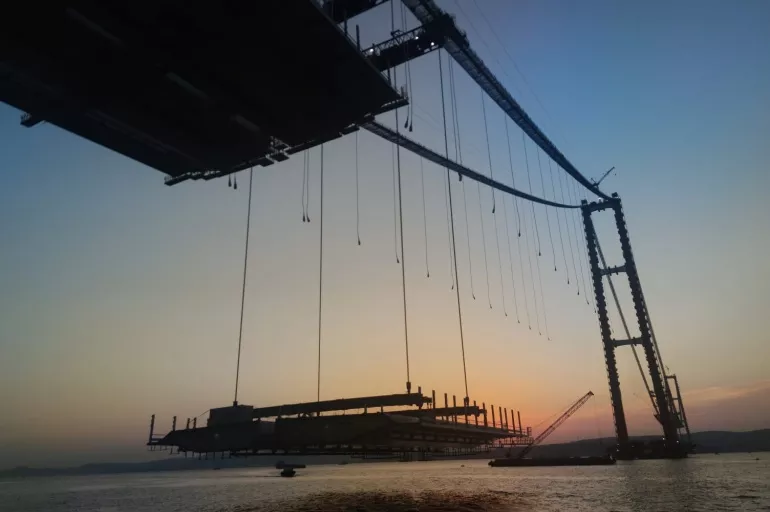 Çanakkale Köprüsü'nün 29’uncu tabliye bloku yerleştirildi