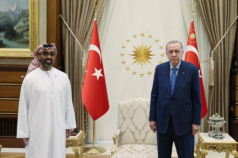 Cumhubaşkanı Erdoğan, BAE Ulusal Güvenlik Danışmanı'nı kabul etti