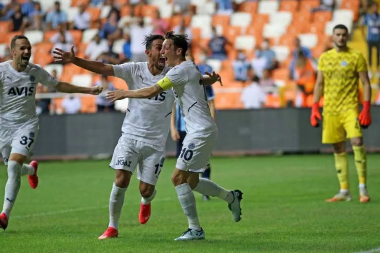Fenerbahçe, Adana Demirspor'u Mesut Özil'in golüyle yendi