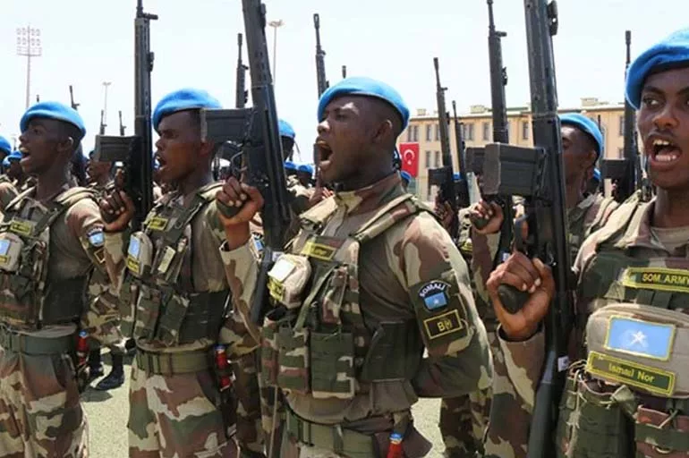 Somali'de 12 yerleşim kent terörden arındırıldı