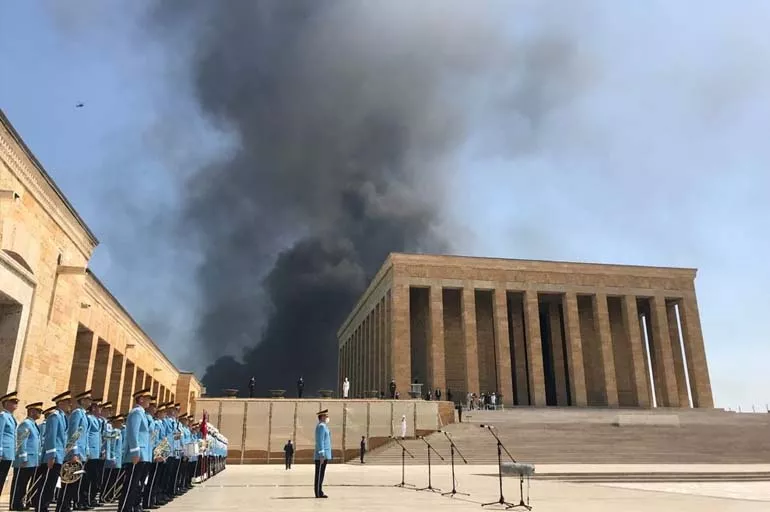 Son dakika: Anıtkabir'e yakın bir noktadan dumanlar yükseliyor