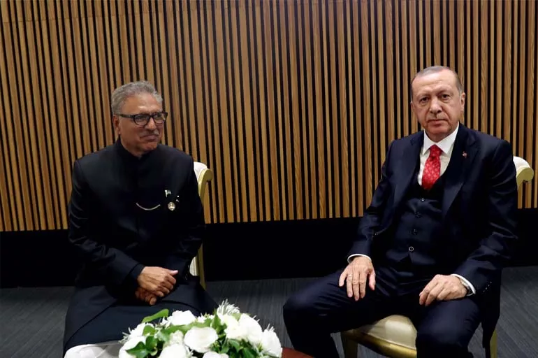 Son dakika: Cumhurbaşkanı Erdoğan, Pakistan Cumhurbaşkanı Alvi ile görüştü