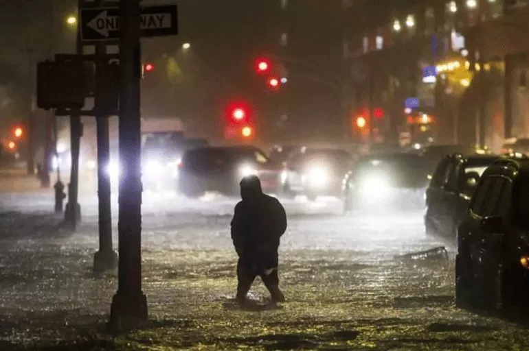ABD'de kasırga nedeniyle sel felaketi! OHAL ilan edildi: 46 kişi öldü