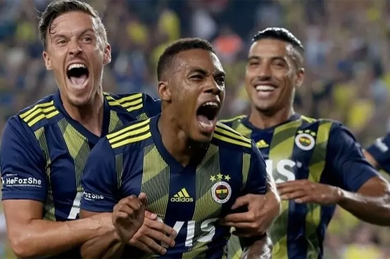 Fenerbahçe ve Galatasaray'ın eski yıldızı Olympiakos'a transfer oldu