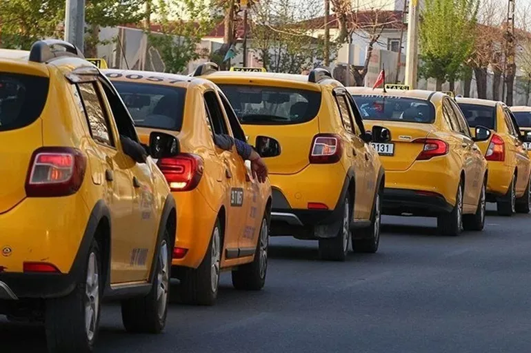 İstanbul'a bin yeni taksi teklifi reddedildi