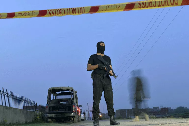 Son dakika! Pakistan'da intihar saldırısı: 3 ölü