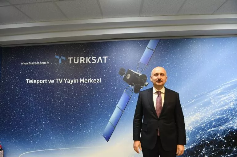 Türkiye'nin ilk milli haberleşme uydusu Türksat 6A'yı Spacex fırlatacak