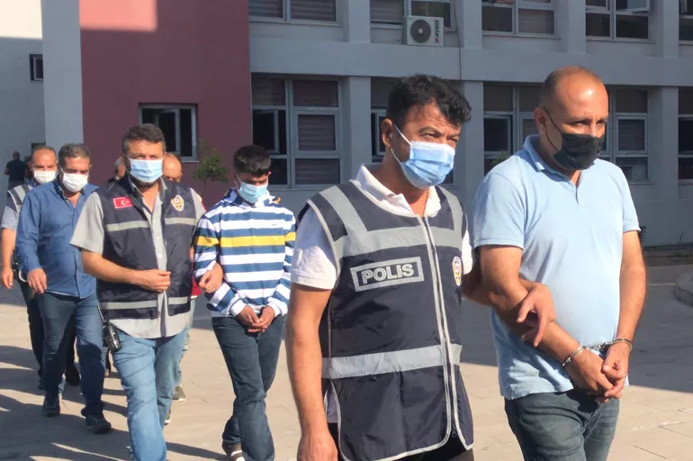 Adana'da 90 şüpheli için eş zamanlı şafak operasyonu! 