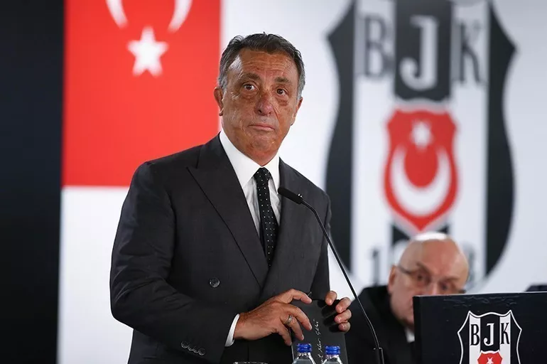 Ahmet Nur Çebi’den Galatasaray ve Fenerbahçe’ye sert gönderme