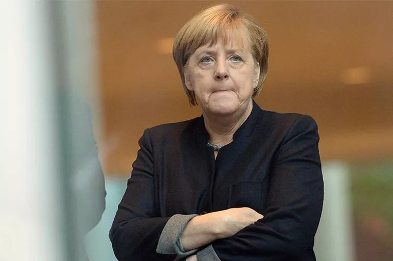 Alman basını Şansölye Merkel'i topa tuttu