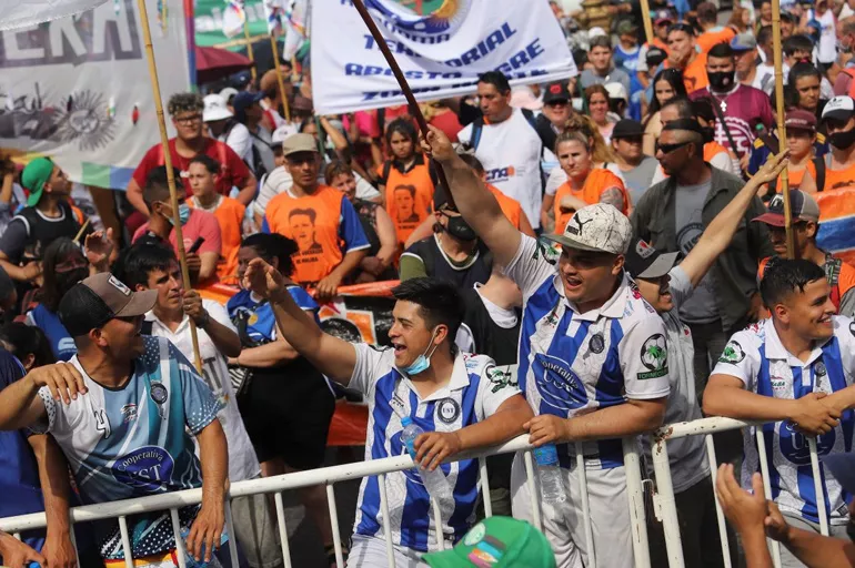 Arjantin'de IMF karşıtı yüzlerce kişi sokağa döküldü
