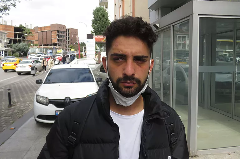 Ataşehir'de motosikletliyi korna bahanesiyle bayıltana kadar dövdüler