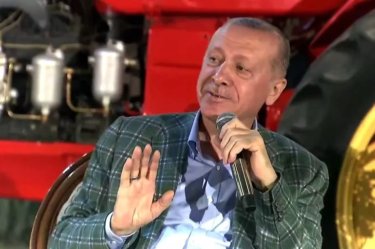 Cumhurbaşkanı Erdoğan, Adana'daki renkli buluşmayı paylaştı