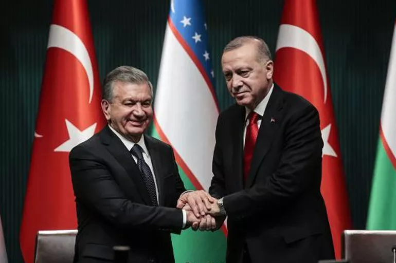 Cumhurbaşkanı Erdoğan'dan Mirziyoyev'e tebrik telefonu