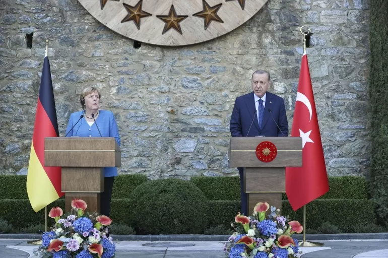Cumhurbaşkanı Erdoğan ve Merkel'den ortak açıklama: Yunanistan gibi yapamayız