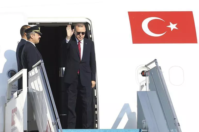 Fransız basını, Cumhurbaşkanı Erdoğan'ın Afrika ziyaretini yakın markaja aldı