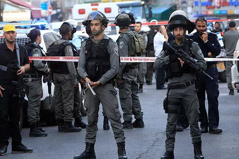 İsrail polisinden Mescid-i Aksa Hatibi Şeyh İkrime Sabri’nin evine baskın