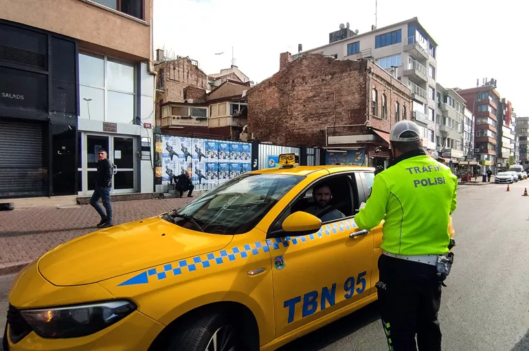 Son dakika: İstanbul'da taksiciler emniyetin radarında