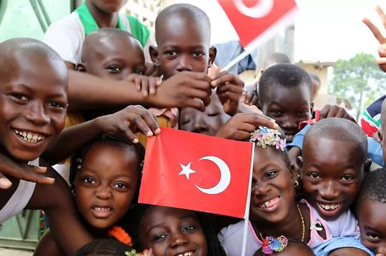 Türkiye'nin 43 Afrika ülkesinde büyükelçiliği var