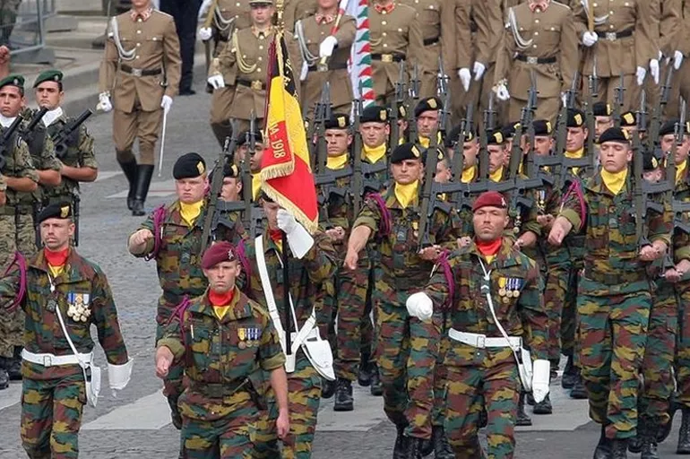 Belçika'da ordudaki aşırı sağcı unsurlara yönelik operasyon yapıldı